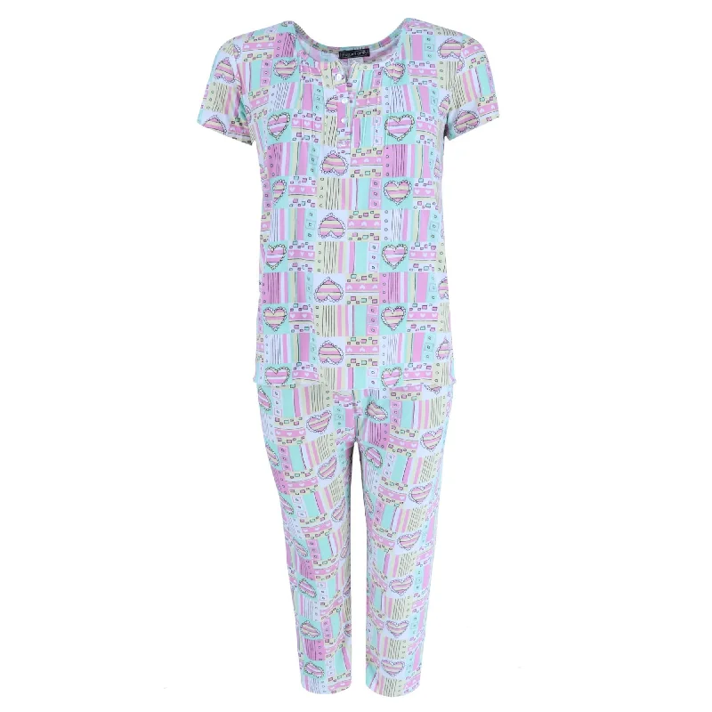 women's pajamas for loungingWomen's Plus Size Patchwork Hearts Capri Set