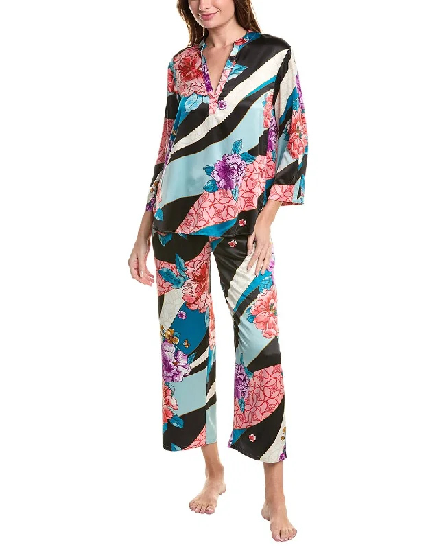 women's pajamas with a snug fitN Natori 2pc Shirt & Pant Set