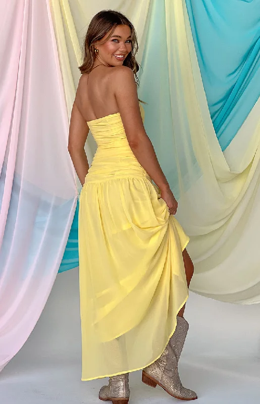 Women's V-Shaped Collar DressesSinclair Yellow Strapless Maxi Dress