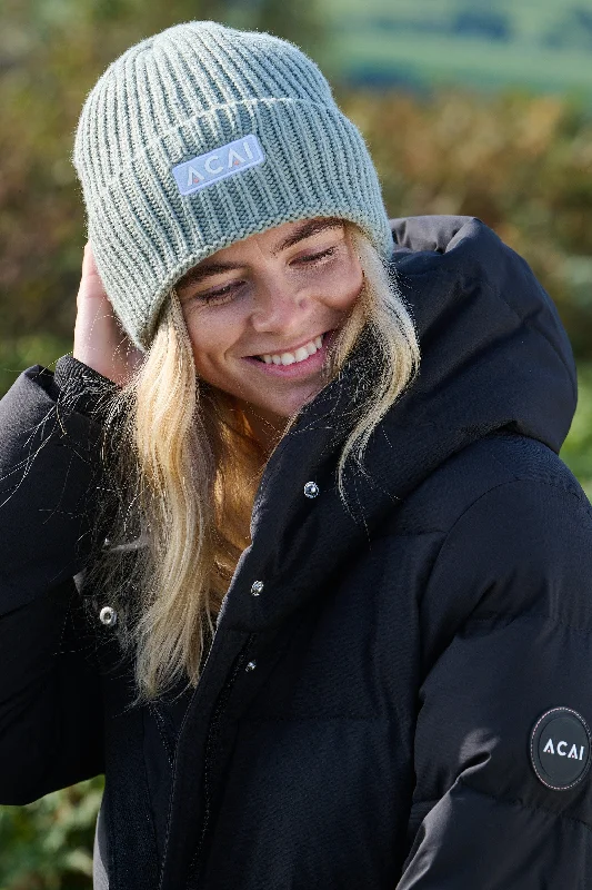 Women's Sporty ShortsMerino Wool Beanie - Sea Grass