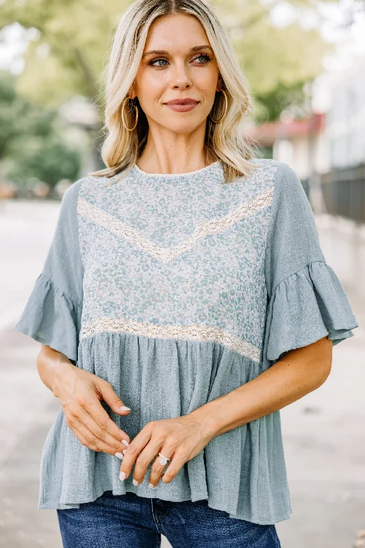 Women's Floral ShortsBe True Dusty Blue Lace Blouse