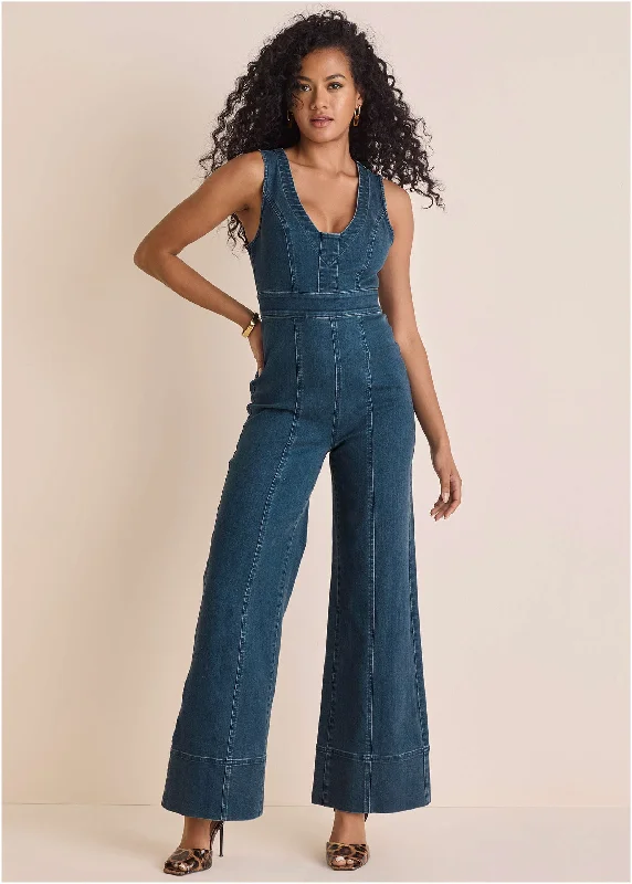 Women's Jumpsuits with Peter Pan CollarStretch Denim Jumpsuit - Medium Wash